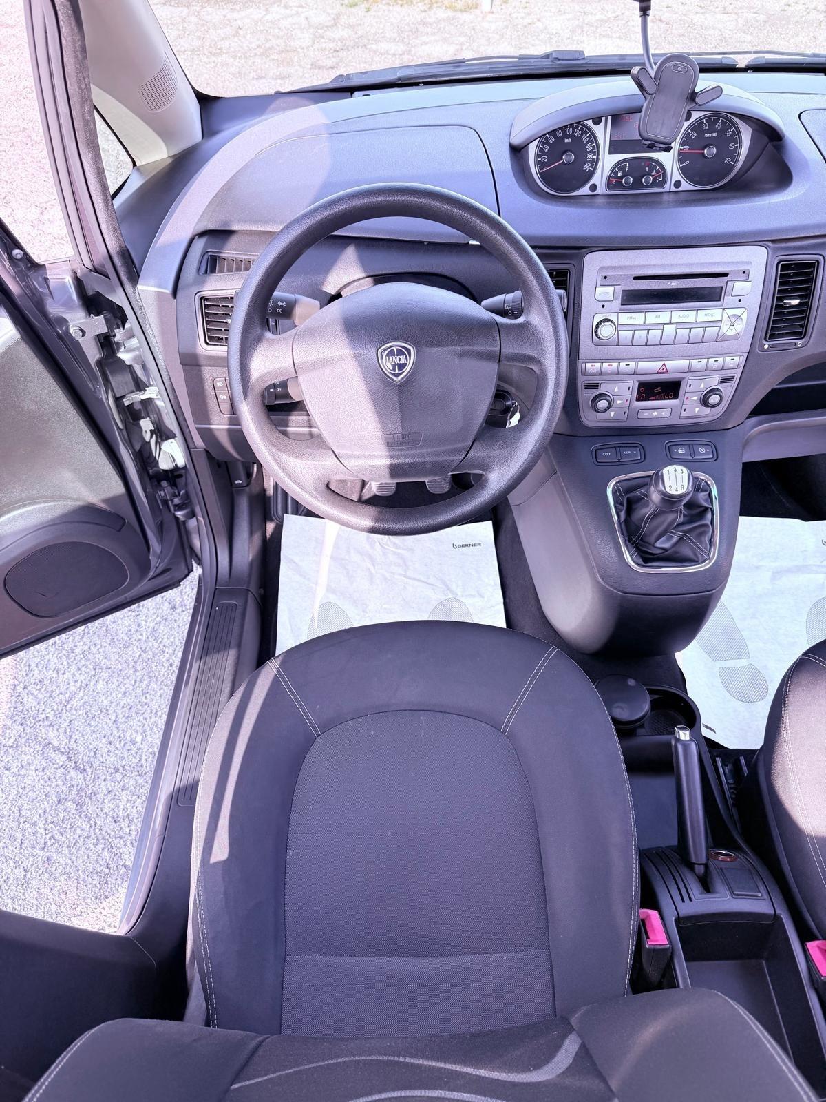 Lancia MUSA 1.3 Mjt 95 CV ok neopatentati