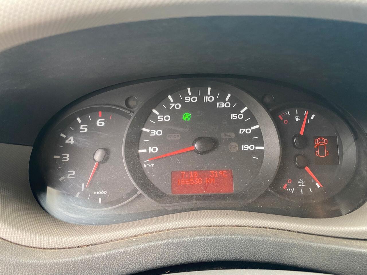 Renault Master T35 2.3 dCi/145 TP PL-SL-RG Cabinato TELONATO RIGIDO 165000 km