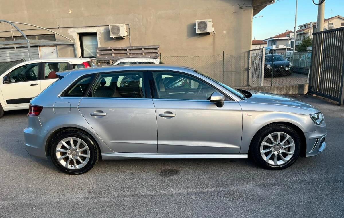 Audi A3 1.6 tdi Business 110cv s-tronic E6