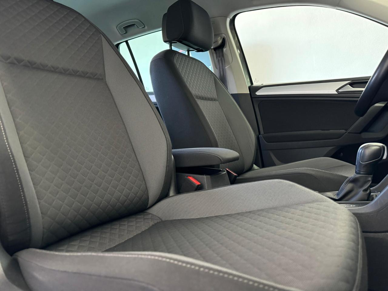 Volkswagen Tiguan 2.0 TDI SCR DSG Business BlueMotion Technology