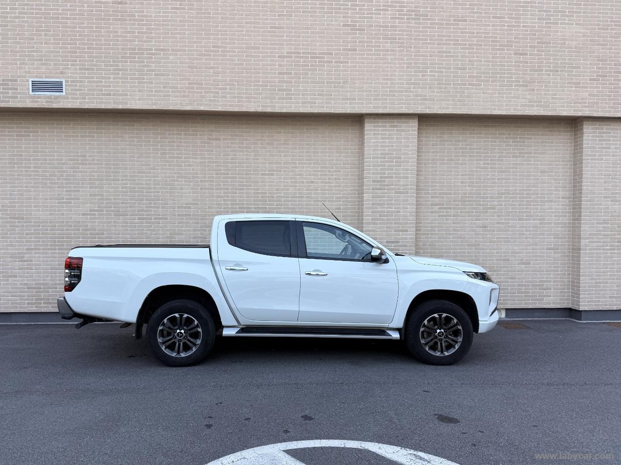 MITSUBISHI L200 2.3 D DoubleCab 4x4 RIDOTTE E BLOCCAGGIO
