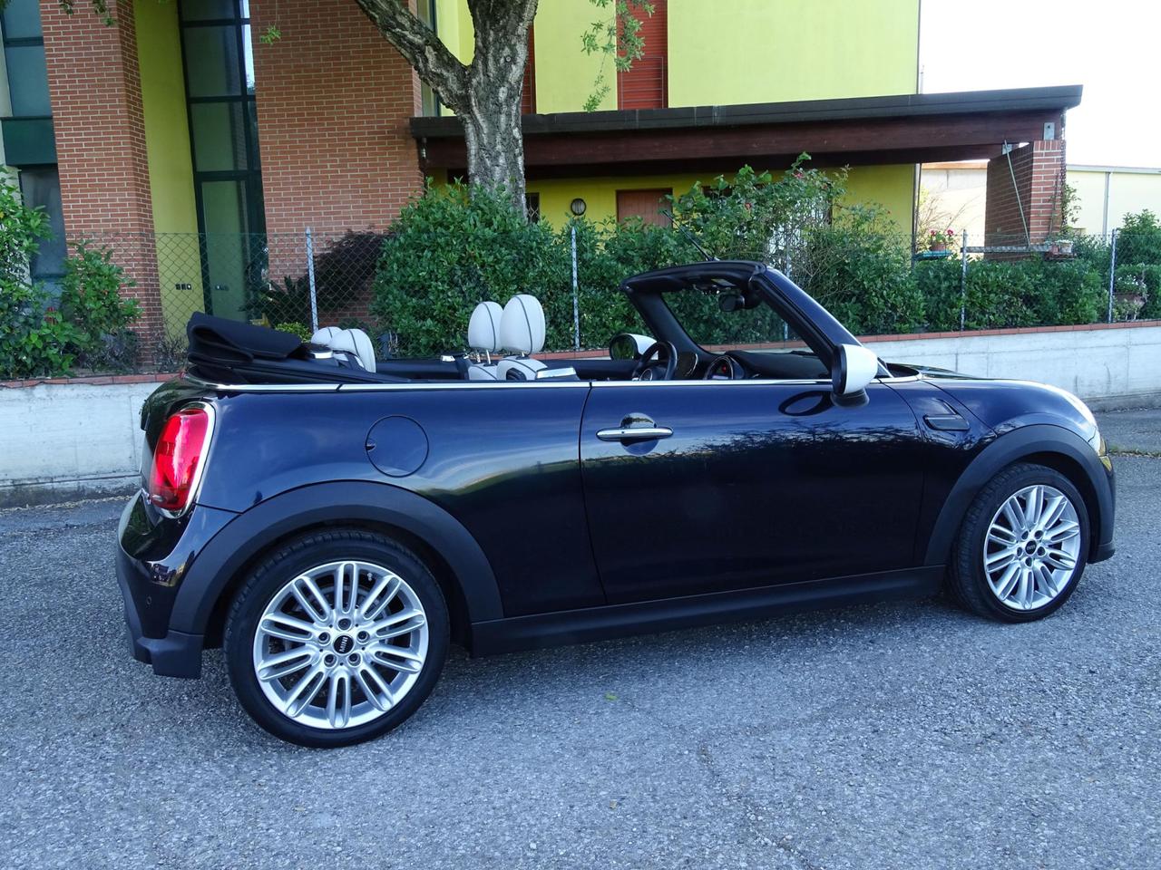 MINI Mini 1.5 Cooper Classic Cabrio