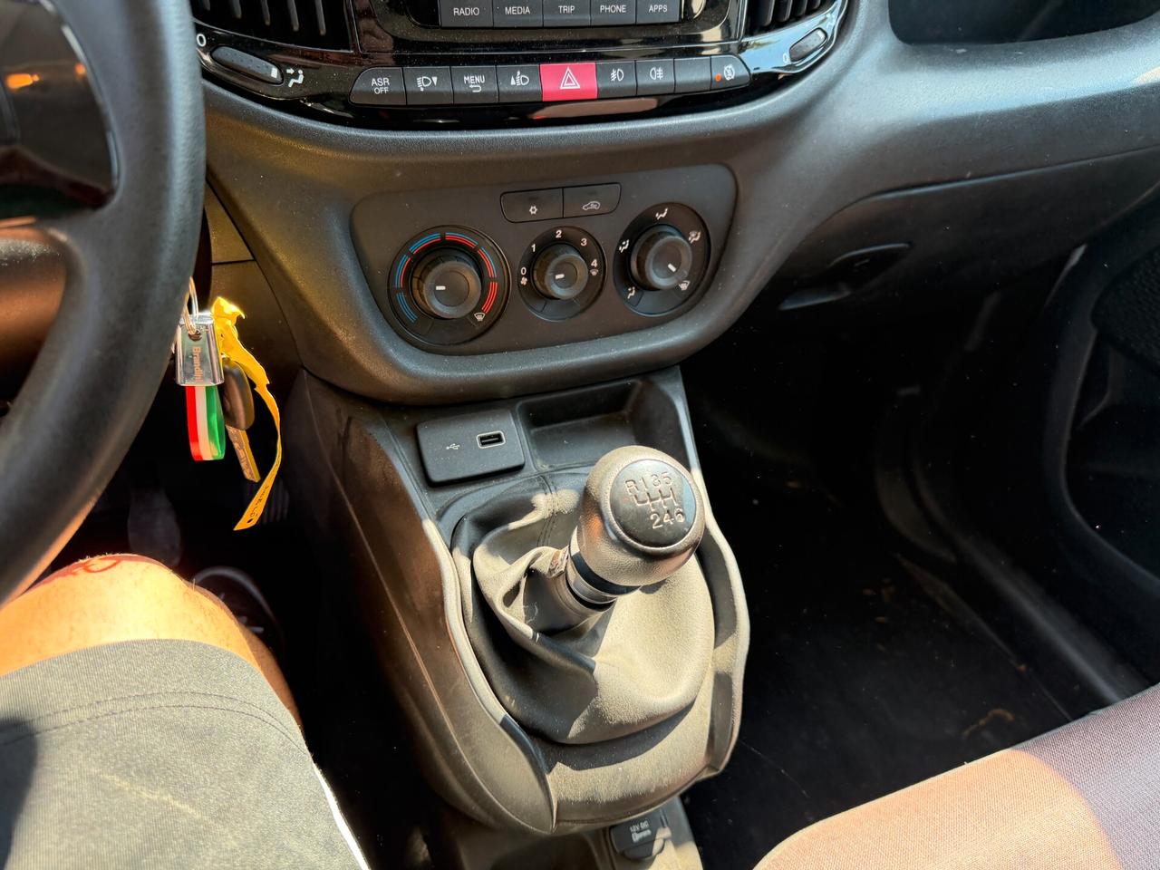 FIAT DOBLO 2020 1.6 DIESEL 120 CV *MARCIANTE