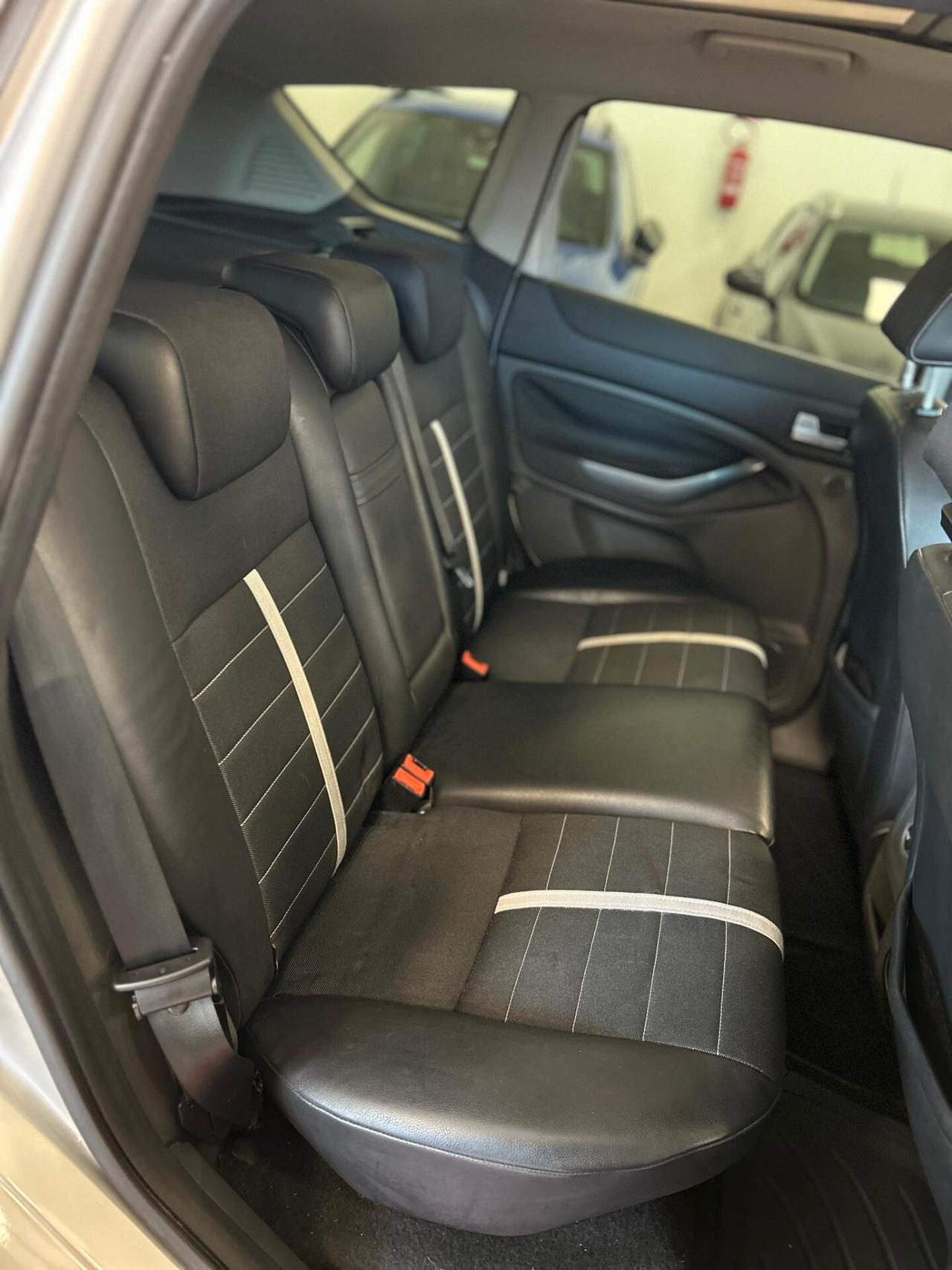 Ford Kuga 2.0 TDCi 140 CV 2WD Titanium DPF