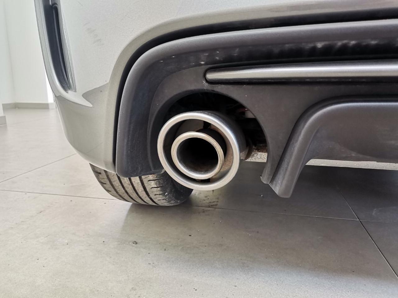 Abarth 595 1.4 Turbo T-Jet 165 CV Turismo