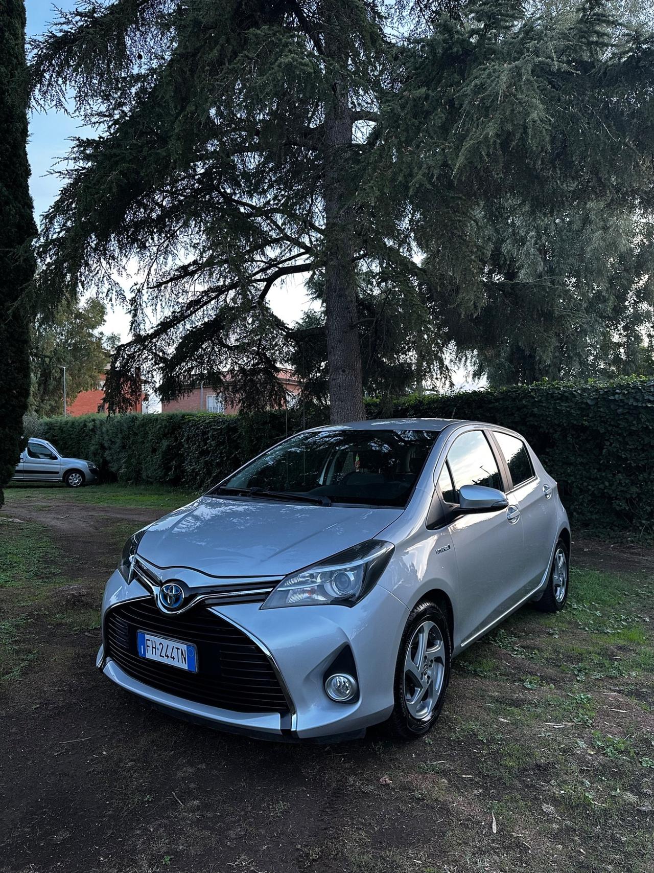 Toyota Yaris 1.5 Hybrid 5 porte Active