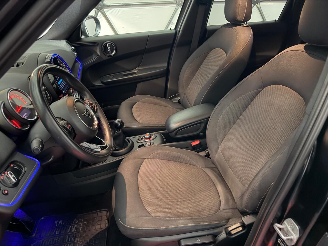 Mini Cooper D Countryman 2.0 Hype