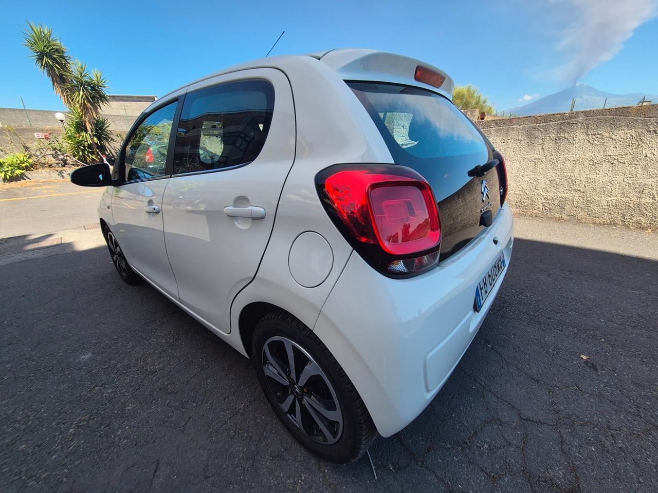Citroen C1 1.0 Benzina 5 porte SHINE