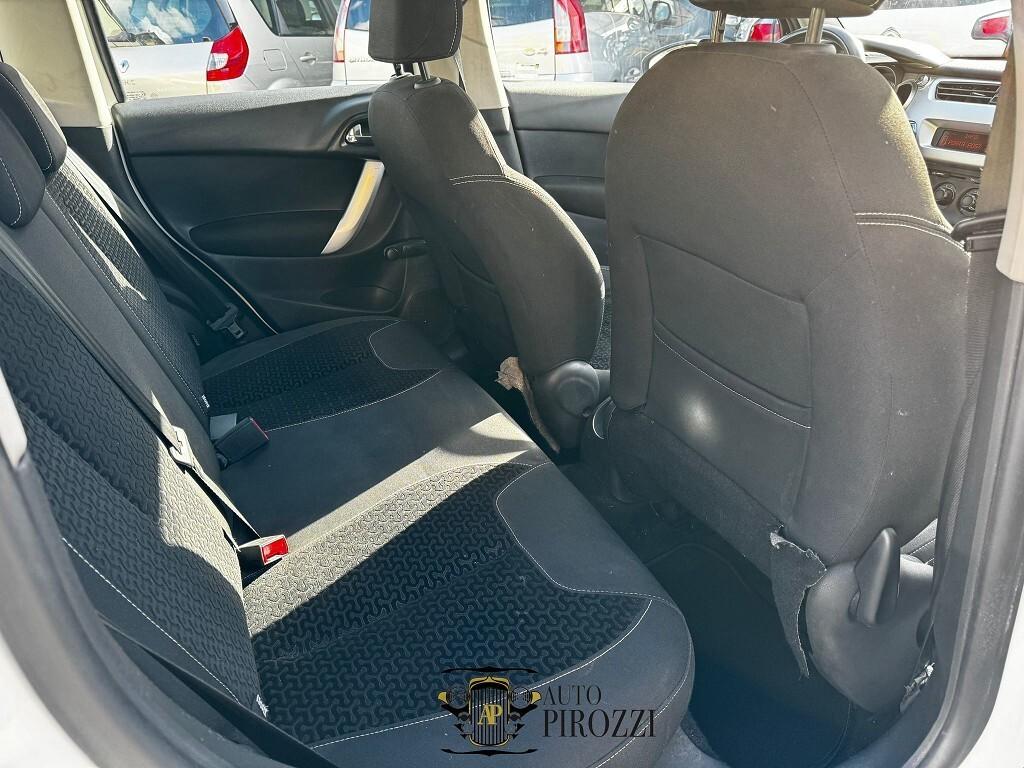 CITROEN C3 1.1 Benz del 2011 con 160000KM