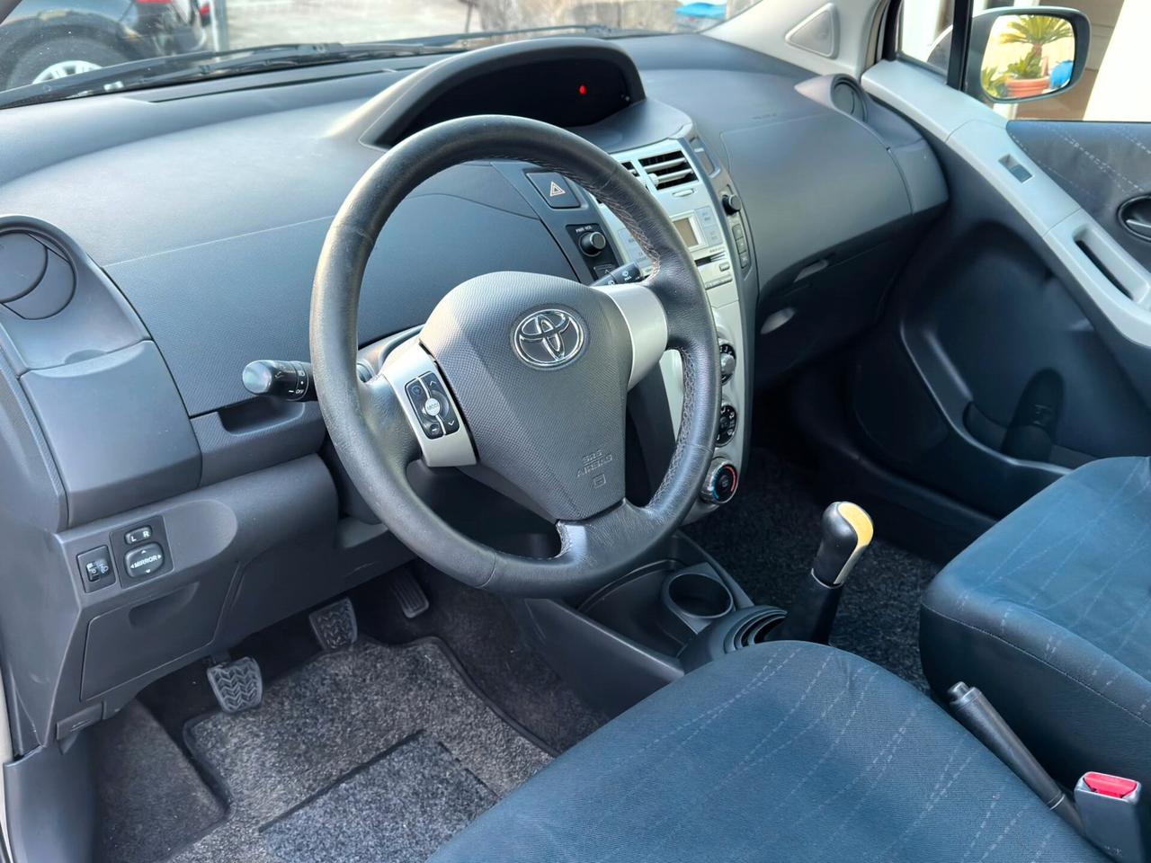 Toyota Yaris 1.4 D-4D 5 porte Sol