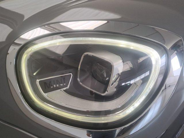 MINI Countryman 2.0 Cooper D Yours Countryman Aut. + Tetto apr.