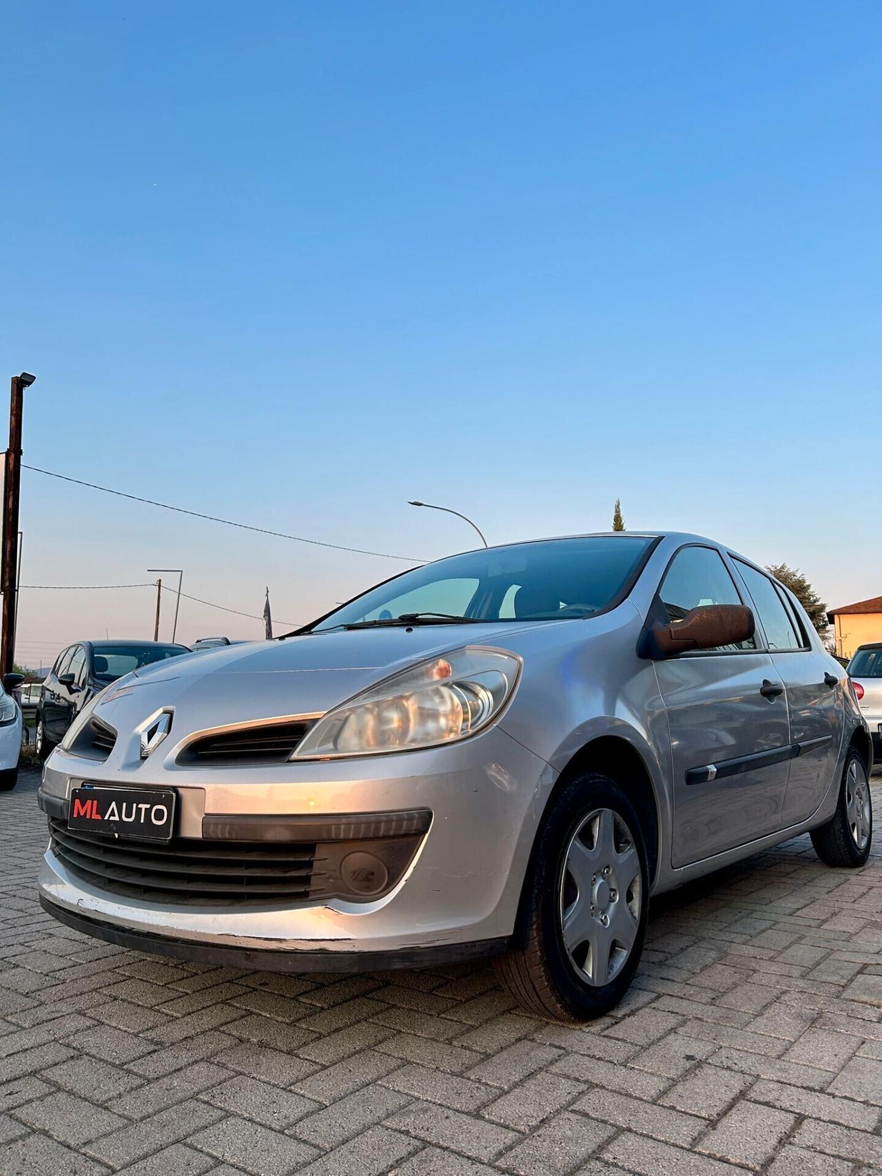 RENAULT CLIO 1.2 5p (55KW) - OK NEOPATENTATI