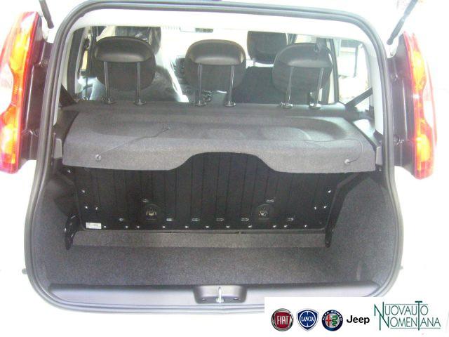 FIAT Panda 1.0 FireFly S&S Hybrid 5°Posto Pack City Km0