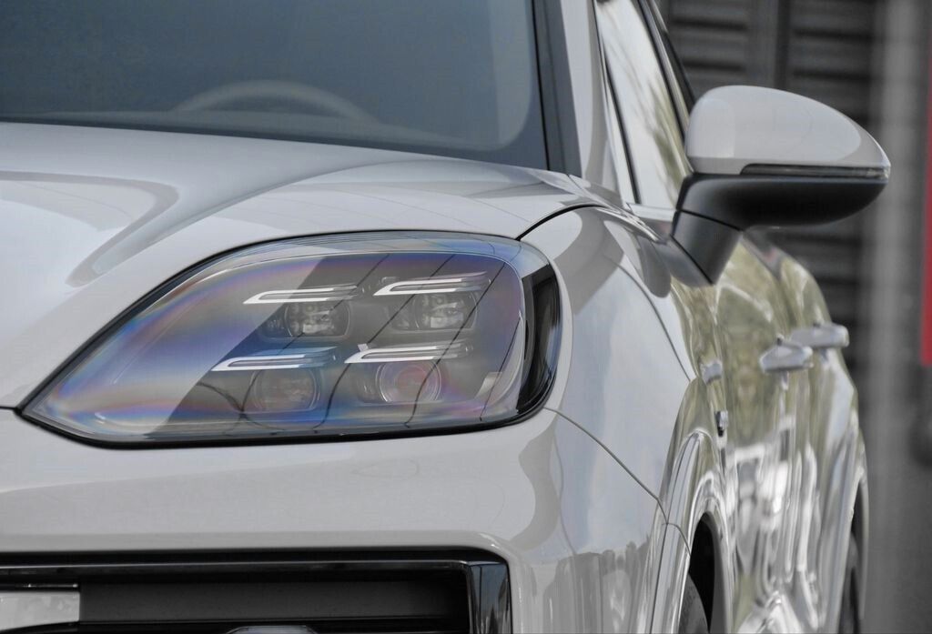 Porsche Cayenne COUPE EHYBRID MOD 2024 MATRIX KREIDE 5.800 Km 127.600