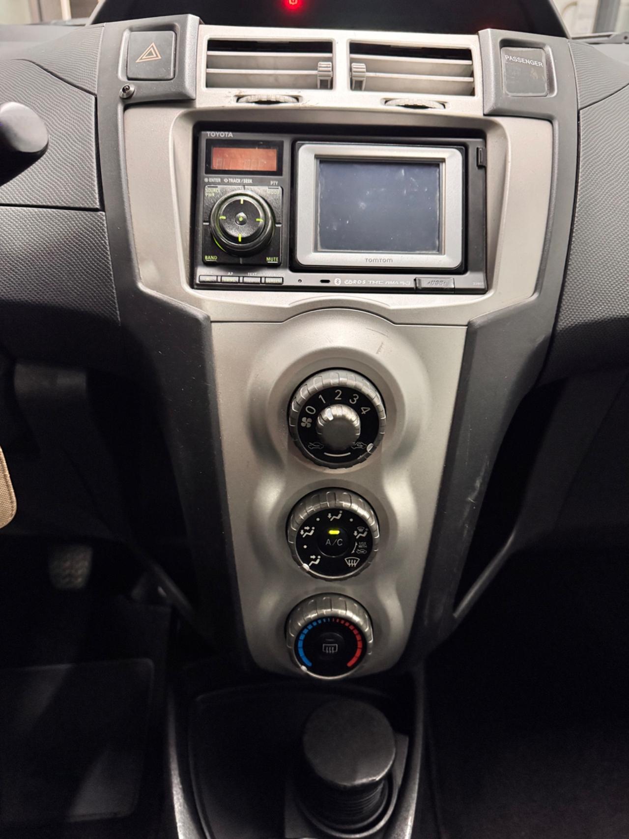 Toyota Yaris 1.4 D-4D 90 Cv 5 Porte Navi - 2007