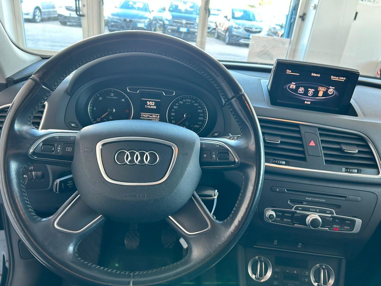 Audi Q3 2.0 TDI x neopatentati 2012
