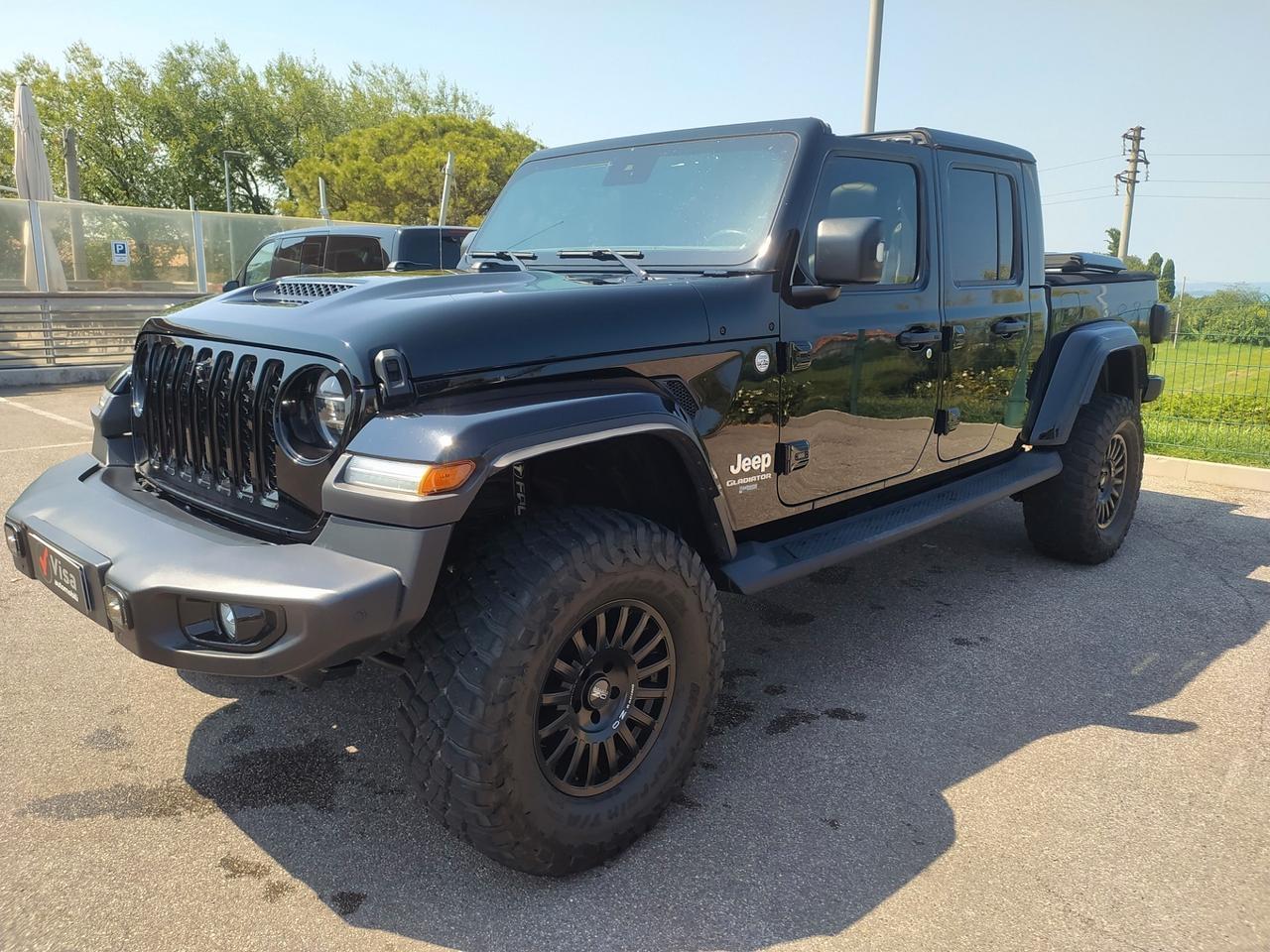 Jeep Gladiator 3.0 Diesel Overland - Assetto rialzato #GM