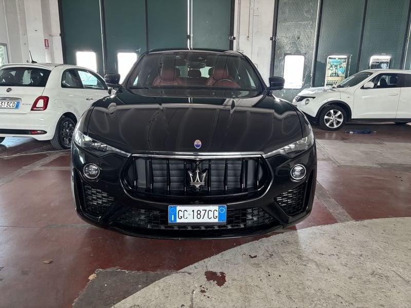 Maserati Levante LEVANTE 250 CV