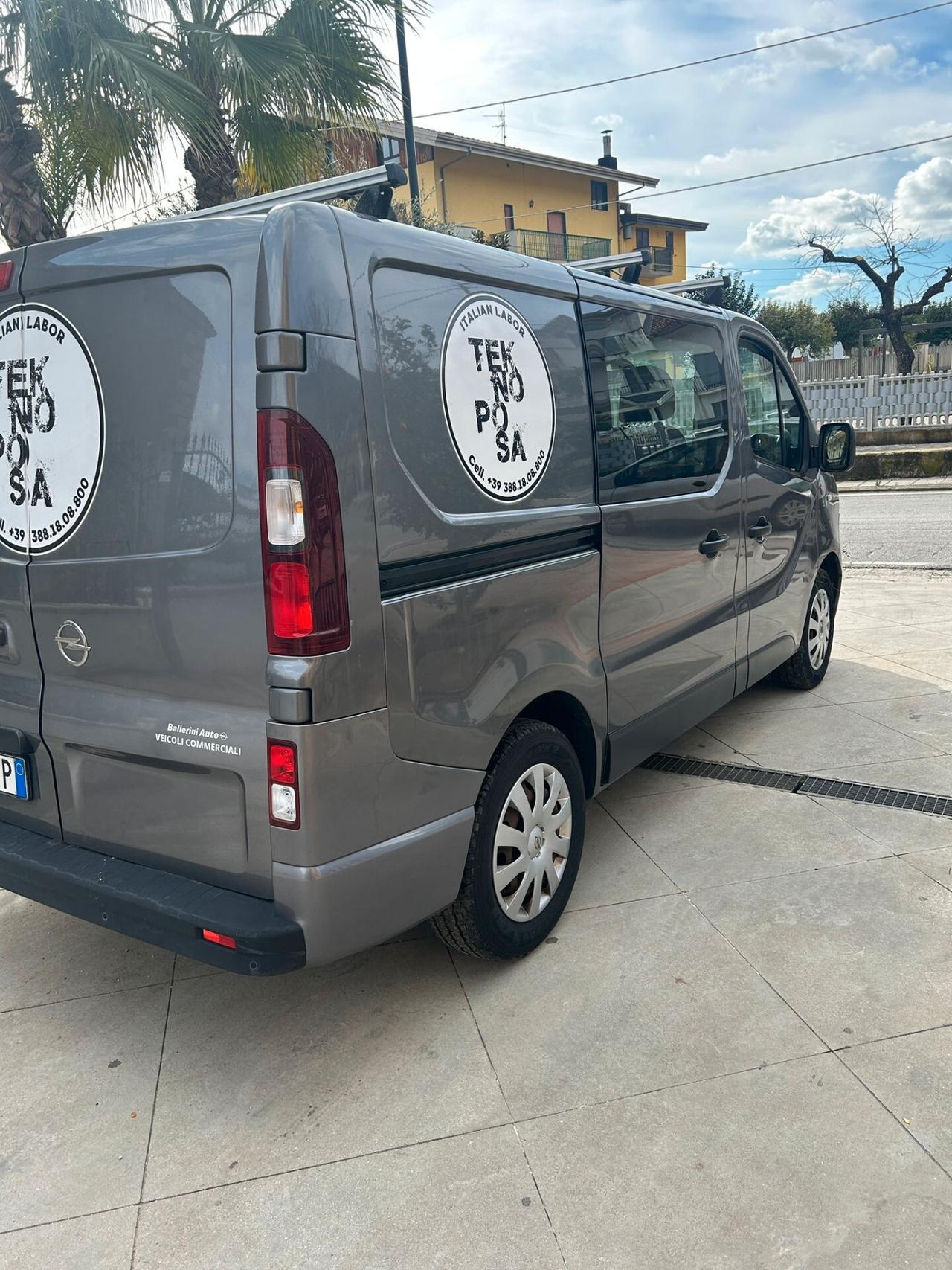 Opel Vivaro 29 2.0 CDTI 120CV PC-TN Combi Semivetrato Fap M1