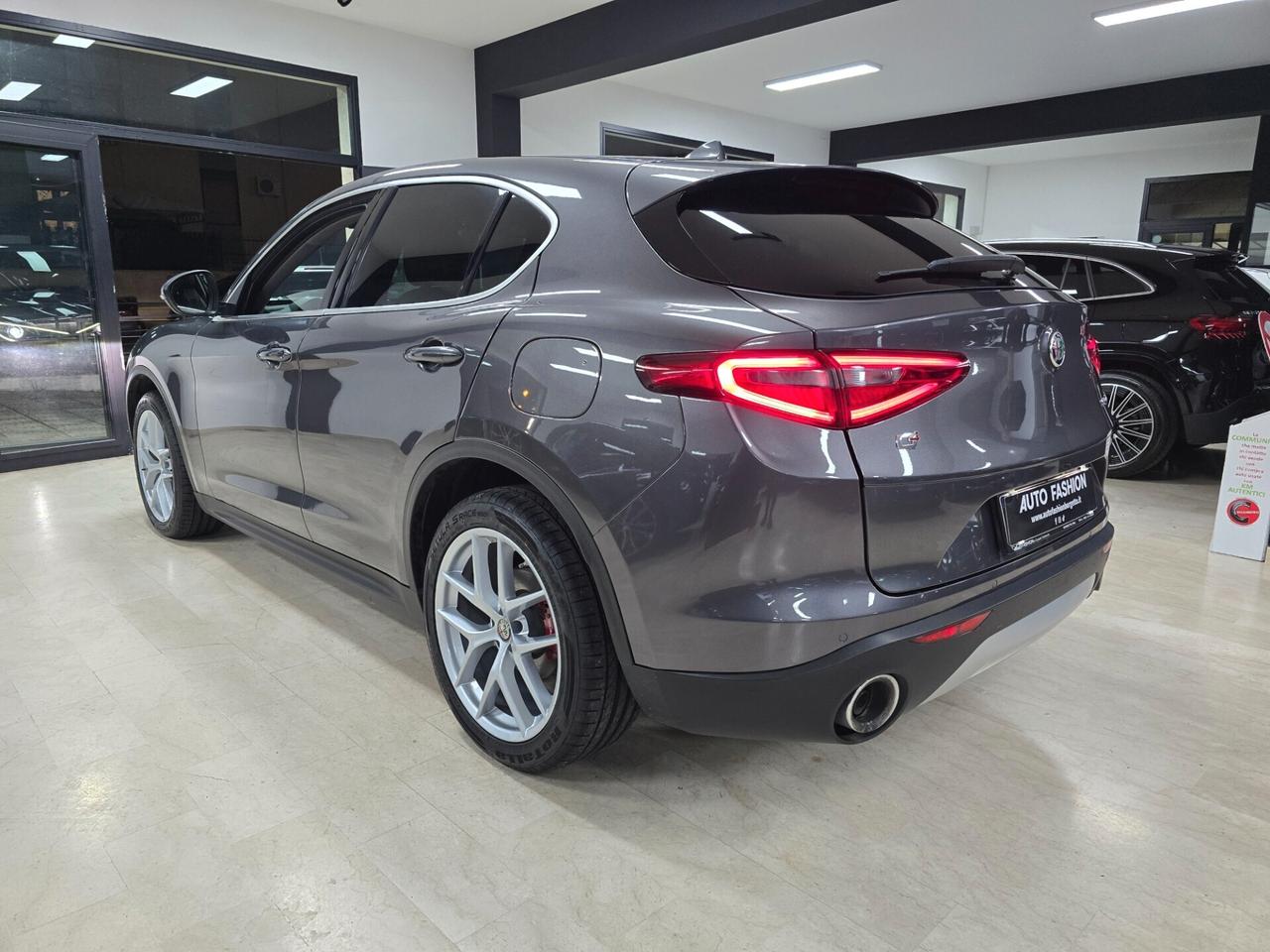 Alfa Romeo Stelvio 2.2 Turbodiesel 210 CV AT8 Q4 Executive