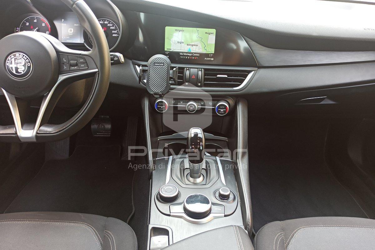 ALFA ROMEO Giulia 2.2 Turbodiesel 150 CV AT8 Business