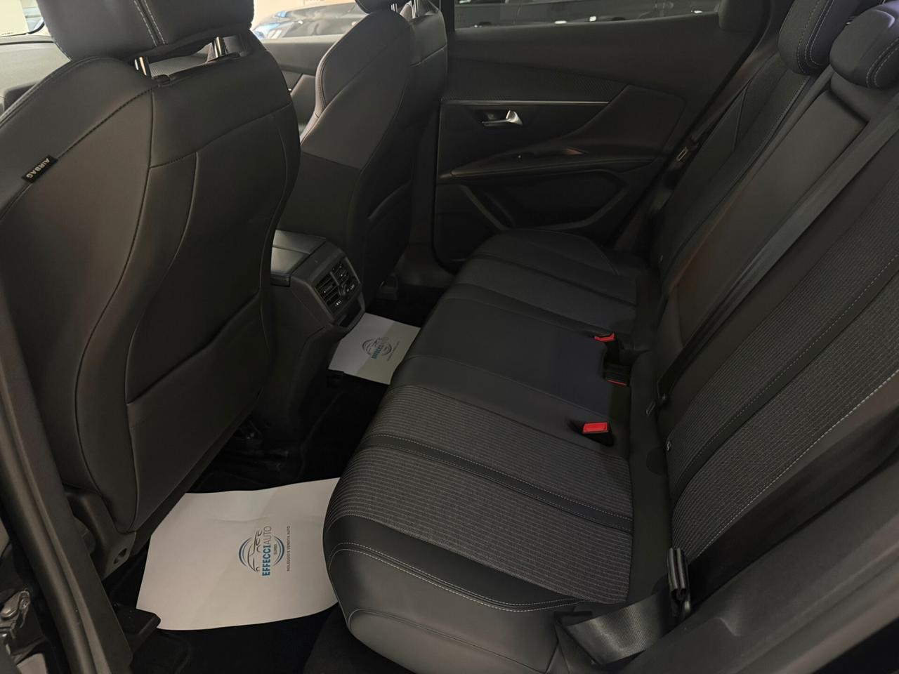 Peugeot 3008 BlueHDi 130 S&S EAT8 Allure
