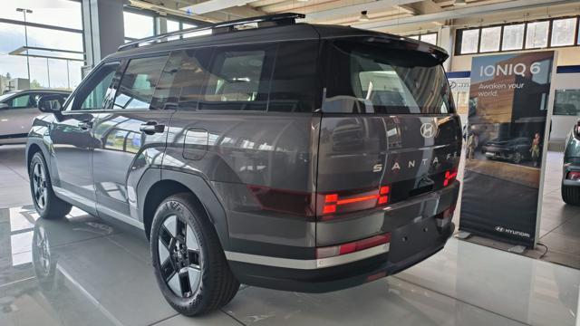HYUNDAI Santa Fe 1.6 T-GDi HEV 2WD AT 5 posti Business