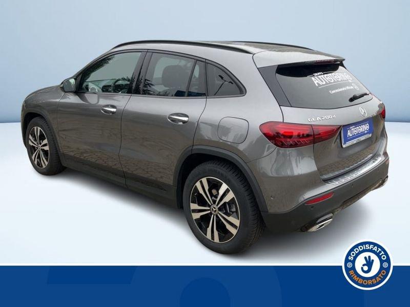 Mercedes-Benz GLA 200d Automatic 4Matic Advanced Plus Progressive