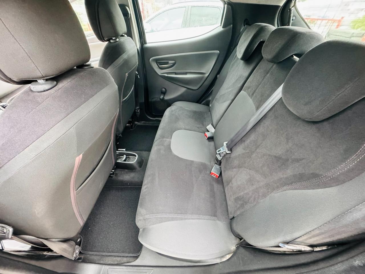 Lancia Ypsilon 1.3 MJT 16V 95 CV 5 porte S&S Gold