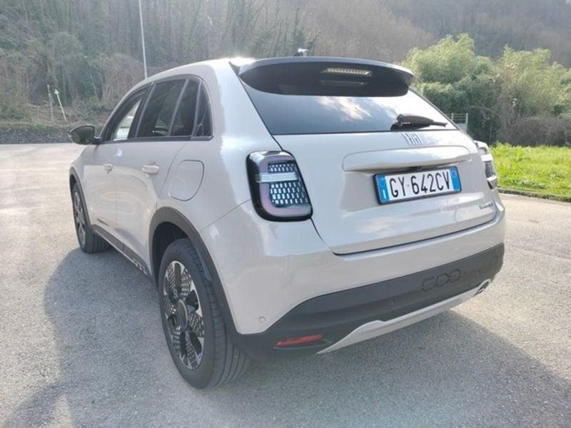 FIAT 600 1.2 Hybrid 100cv La Prima