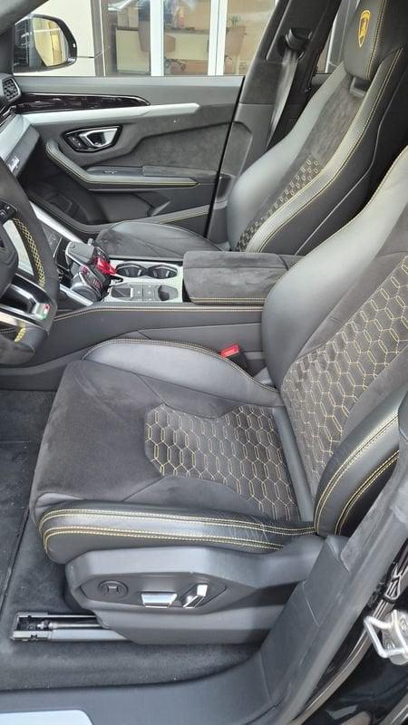 Lamborghini Urus 4.0 V8