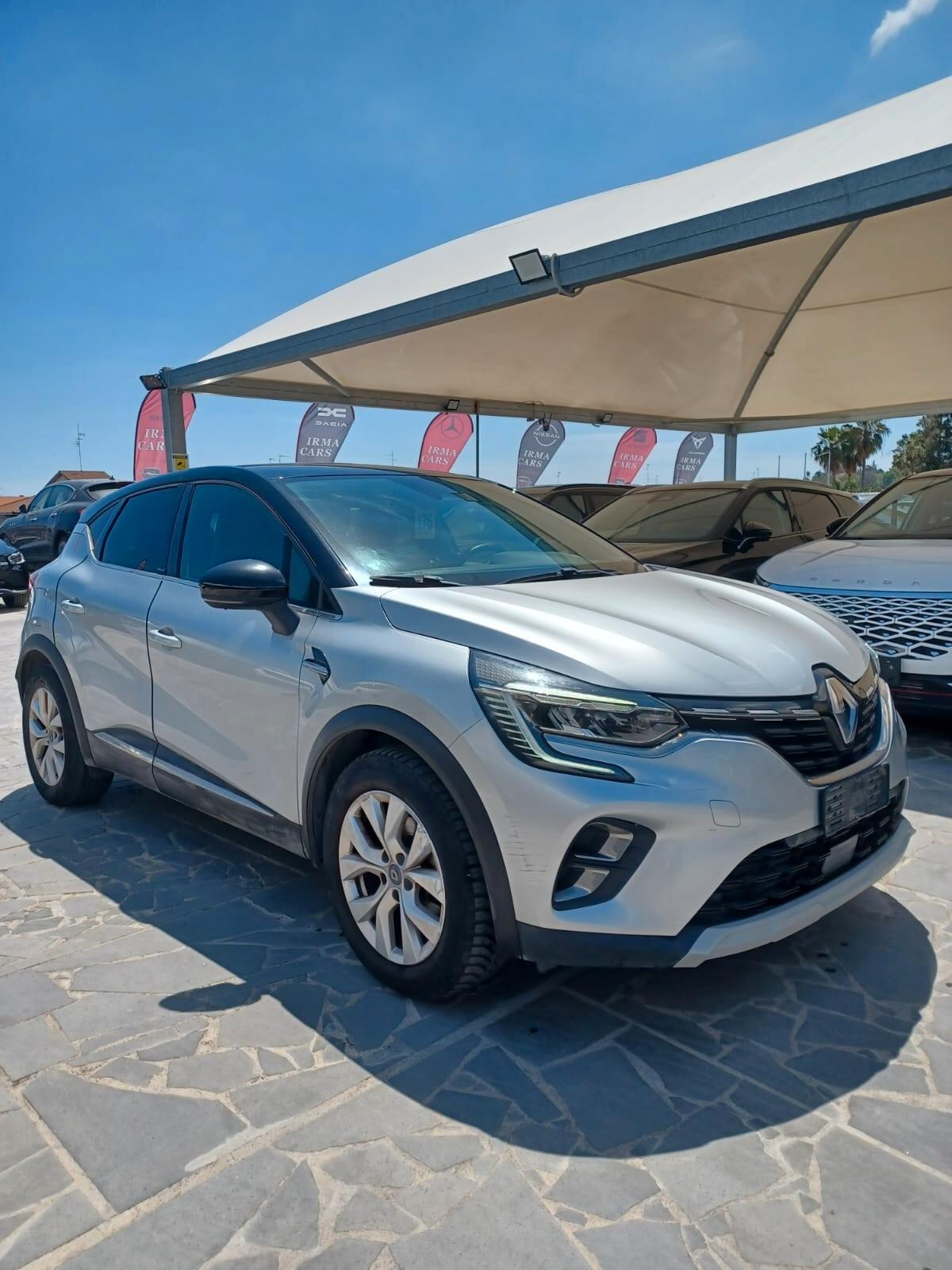 Renault Captur Plug-in Hybrid E-Tech 160 CV Intens
