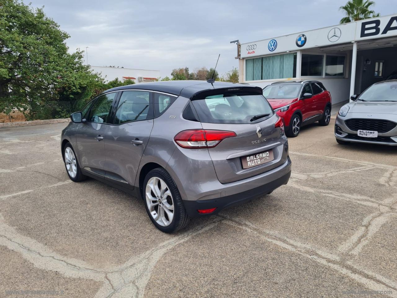 RENAULT Scénic dCi 8V 110 CV EDC En.Sport Edit.2