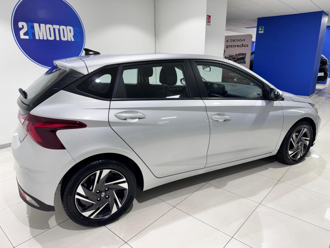 Hyundai i20 1.2 mpi Connectline Exterior Pack