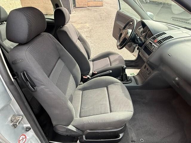 Volkswagen Polo 1.4i Comfortline Air