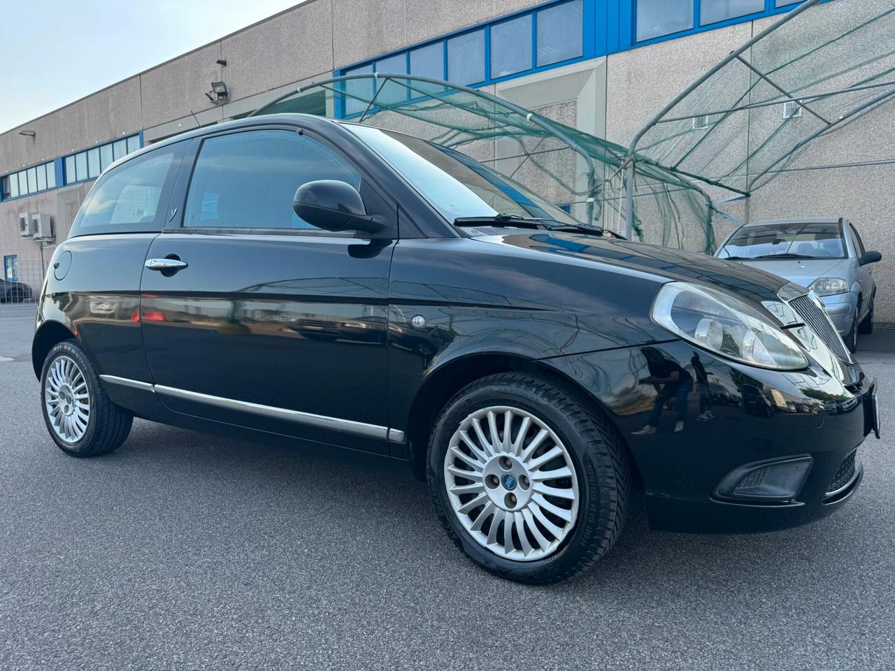 Lancia Ypsilon 1.2 69 CV Elle