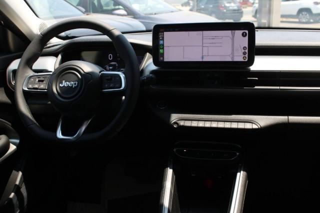 Jeep Avenger 1.2 t. e-hybrid Summit fwd 110cv AUTO con CarPlay