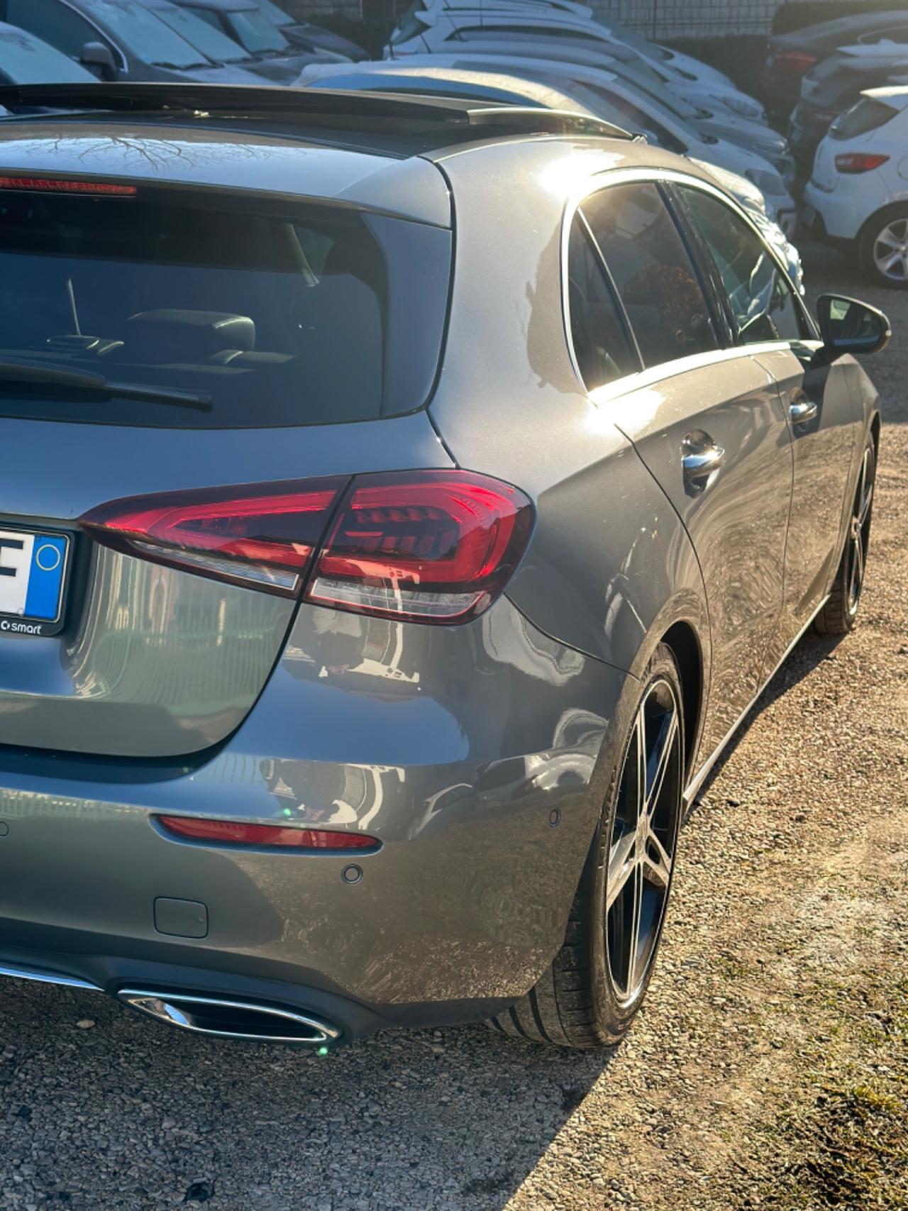 Mercedes-benz A180d AUTOMATIC SPORT