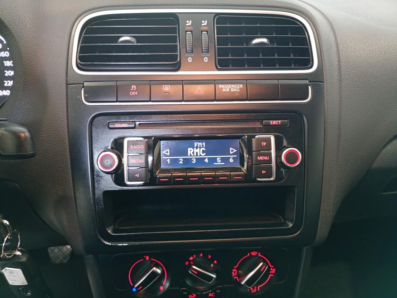 Volkswagen Polo 1.2 70.000 KM UNICO PROP