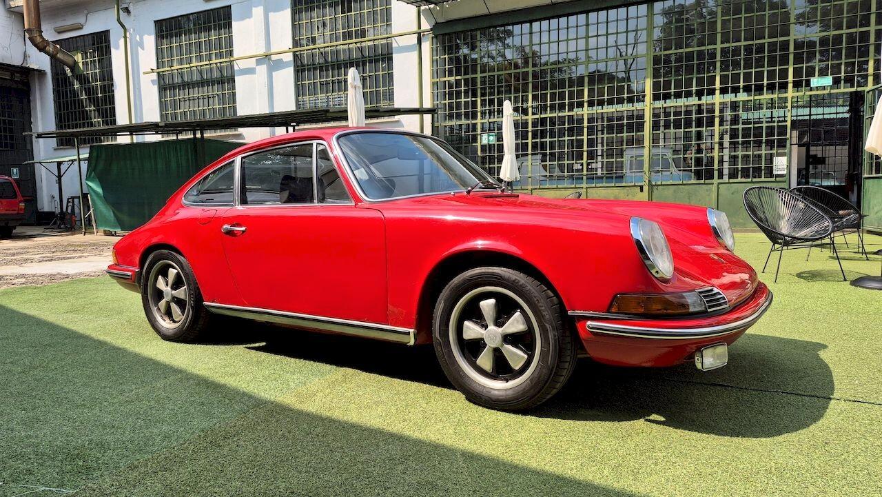 Porsche 911 2.4 T Coupè “Ölklappe” – 1972