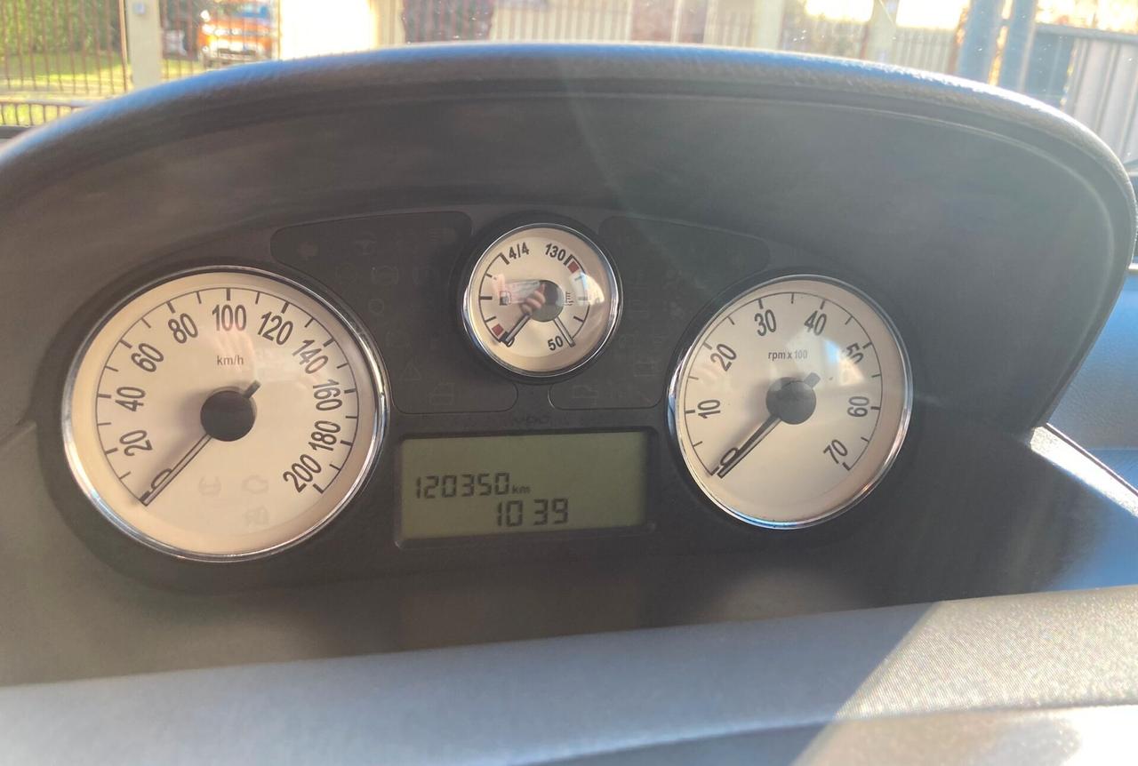 Lancia Ypsilon 1.2 60cv 120.000KM