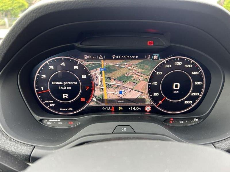 Audi Q2 35 TFSI S-Tronic Business Advanced NAVI+FULL LED+CAMERA