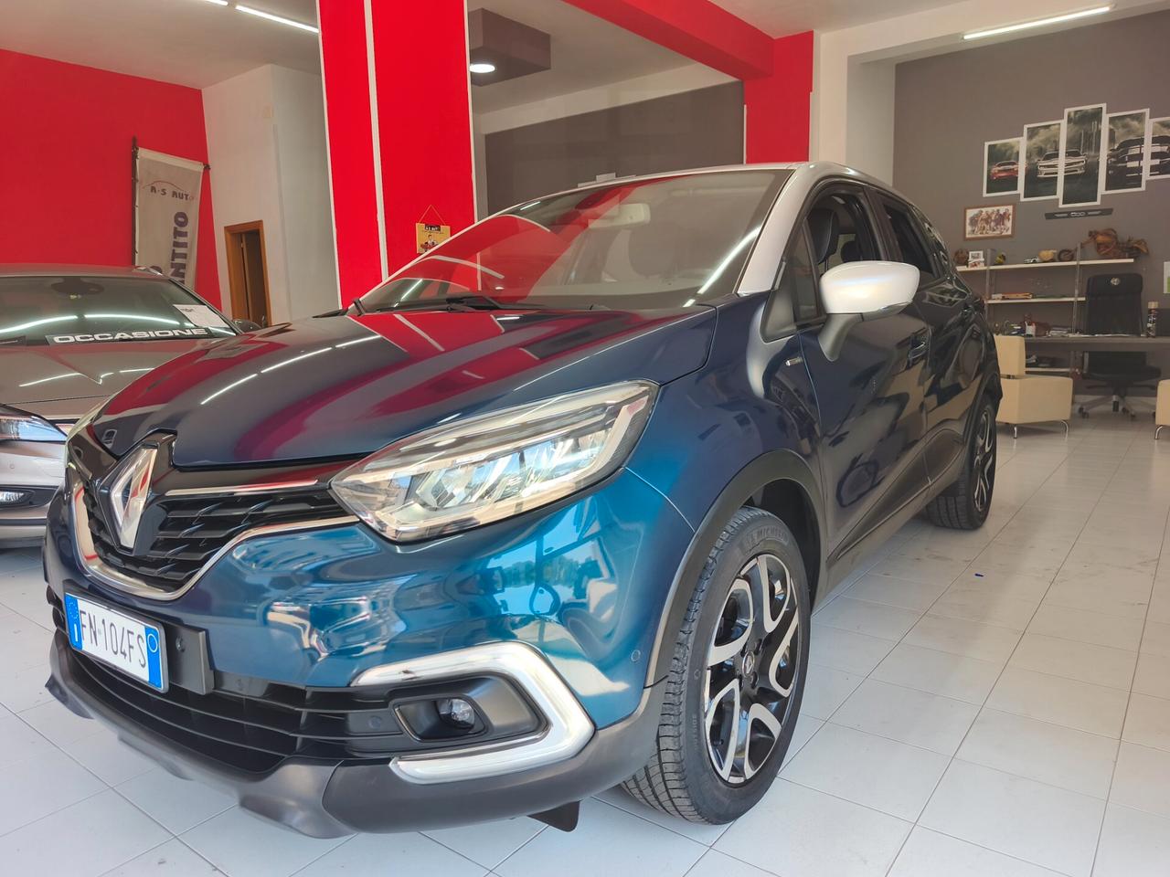 Renault Captur dCi 8V 90 CV EDC Sport Edition