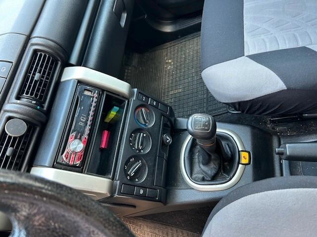 Land Rover Freelander 2.0 Td4 16V cat 3p. Softb. SE
