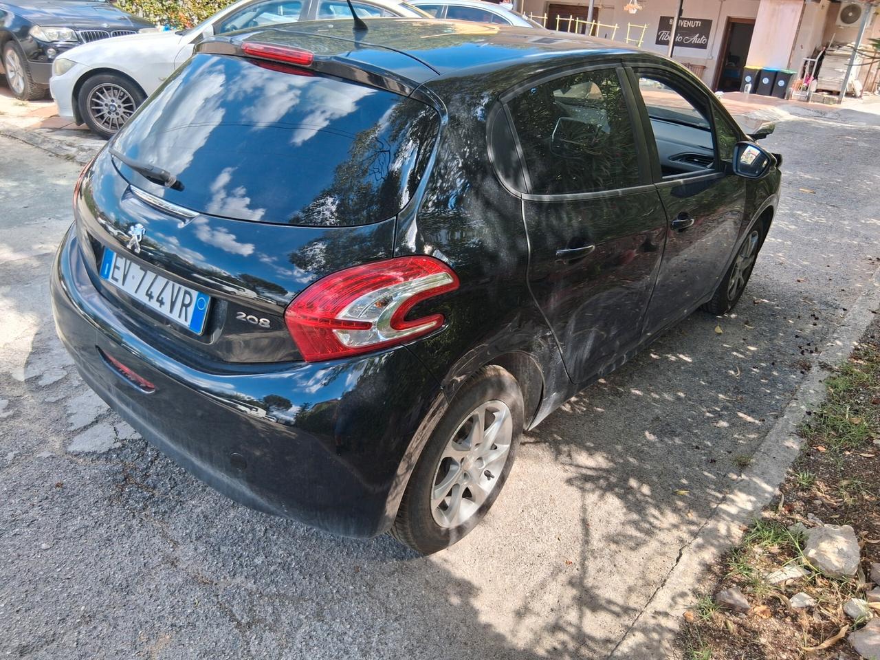 Peugeot 208 PureTech 82 ETG5 S&S 3 porte Allure
