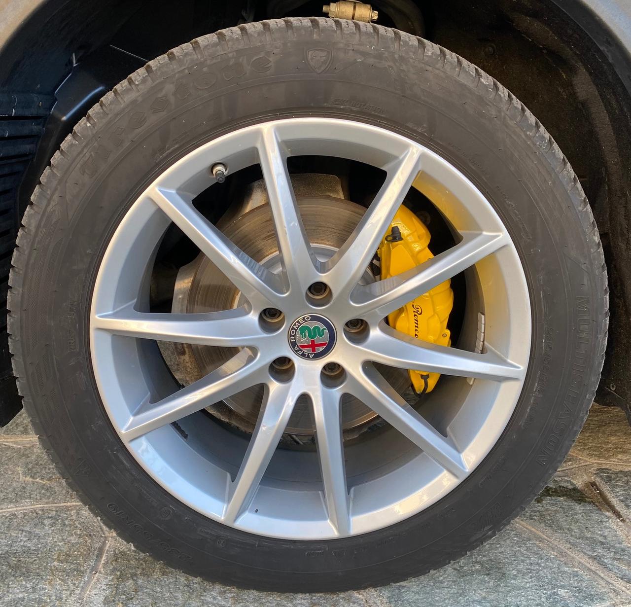 Alfa Romeo Stelvio 2.0 t Executive Q4 200cv auto my19