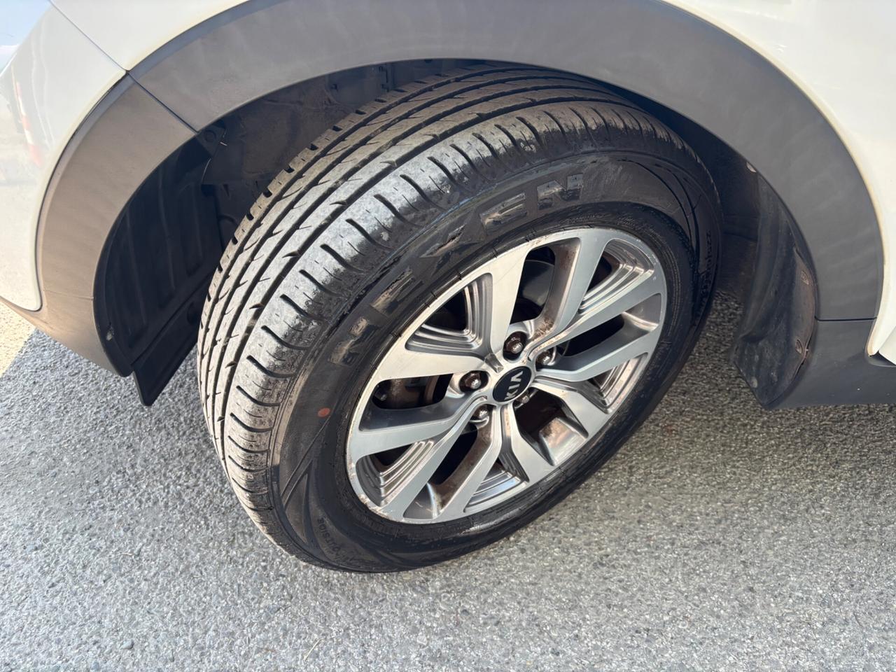 Kia Sportage 1.6 BENZINA Cool OK NEOPATENTATI