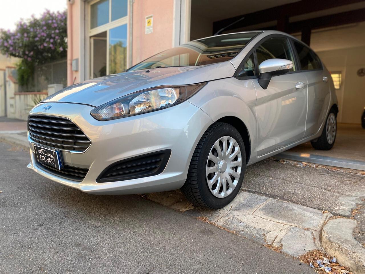 Ford Fiesta 1.5 TDCi 75CV 5 porte Titanium