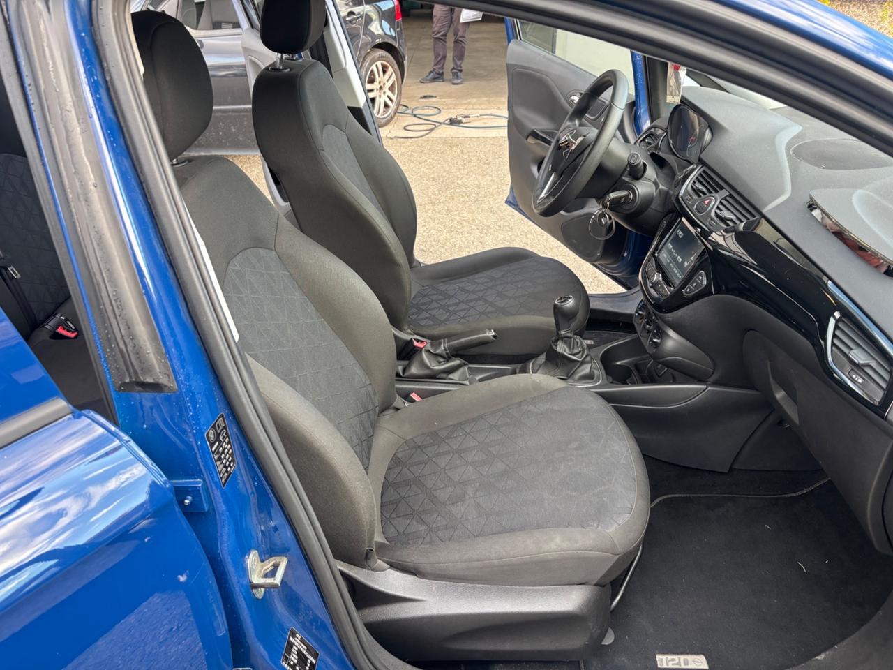 Opel Corsa 1.4 90CV GPL INCIDENTATA