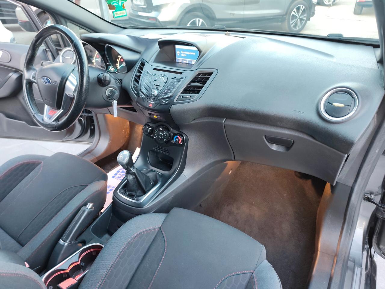 Ford Fiesta 1.5 TDCi ST-Line GARANZIA